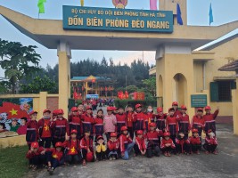 HOẠT ĐỘNG TRẢI NGHIỆM “EM LÀ CHIẾN SĨ BIÊN PHÒNG” CỦA TRƯỜNG TIỂU HỌC KỲ THỊNH 2, THỊ XÃ KỲ ANH