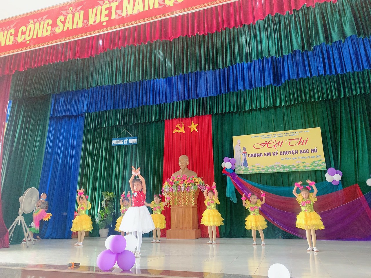 KC BÁC HỒ LỚP 1A