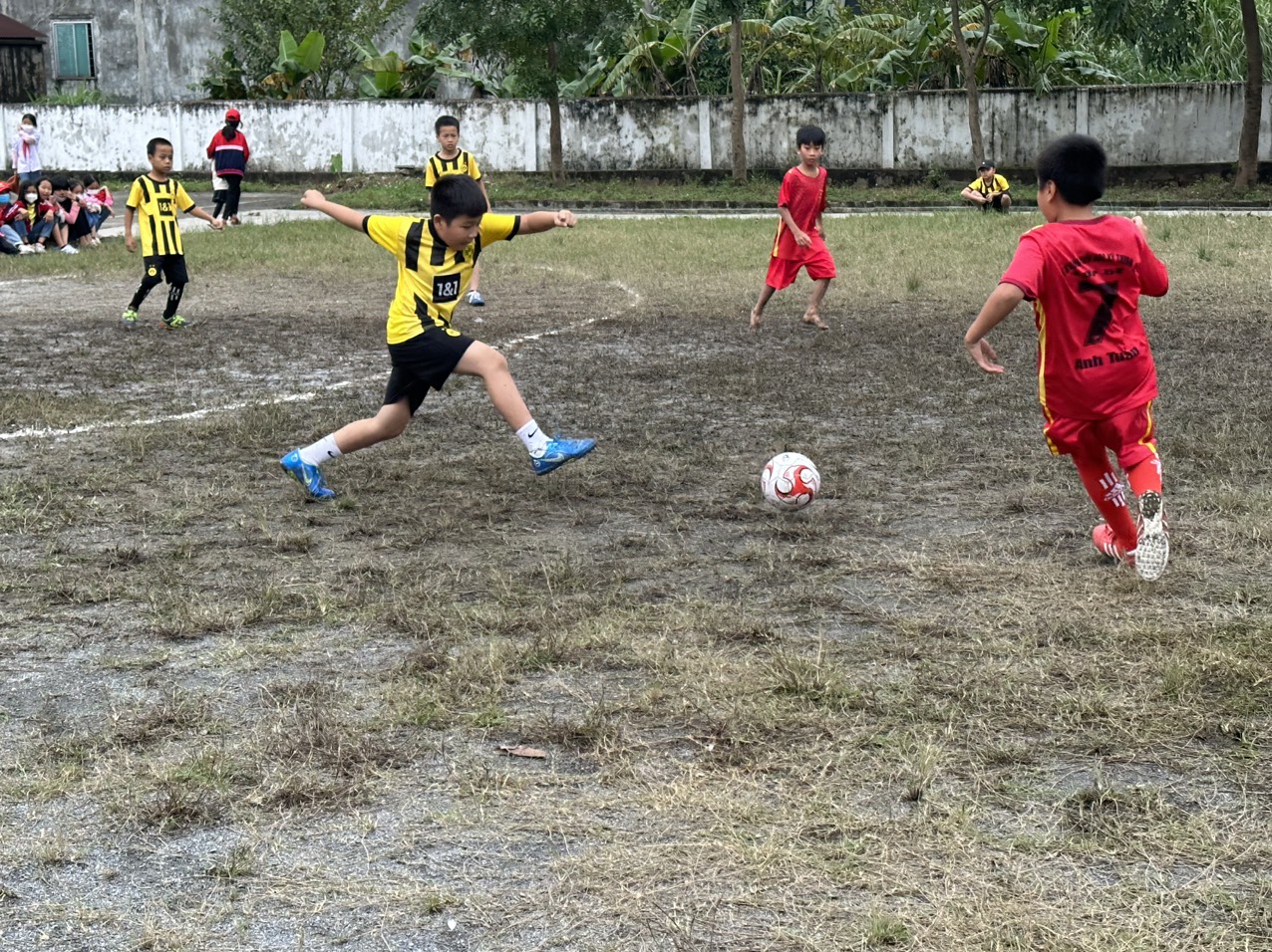 ẢNH HỘI KHỎE PHÙ ĐỔNG PHA BÓNG 5