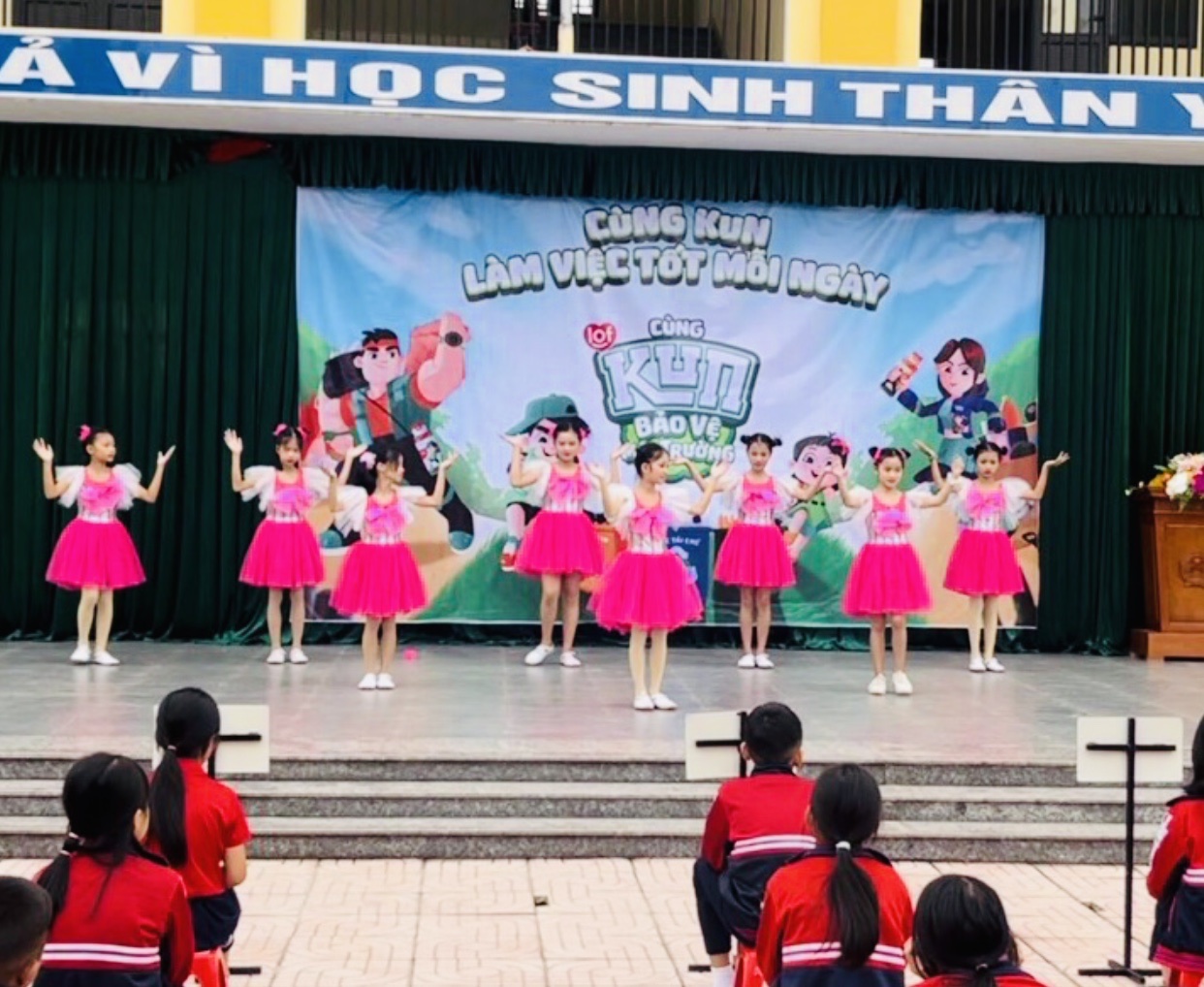 A 1 KUN VĂN NGHỆ 1