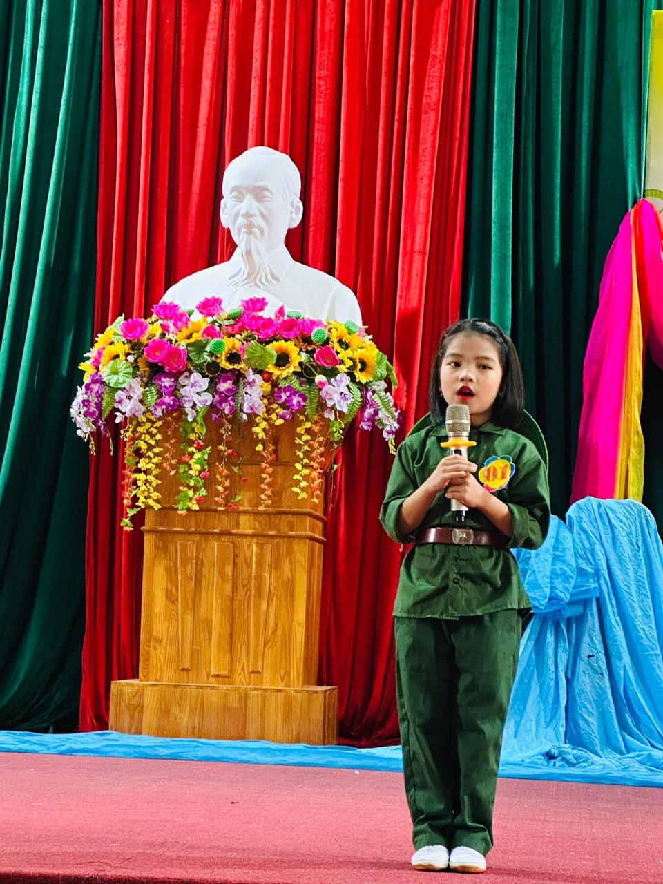 6b276a9caad3048d5dc2