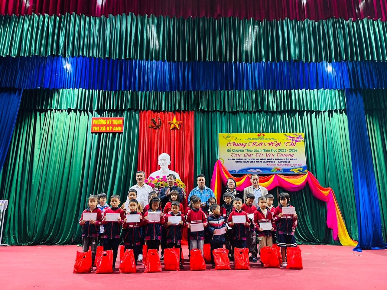 76b0952c5563fb3da272