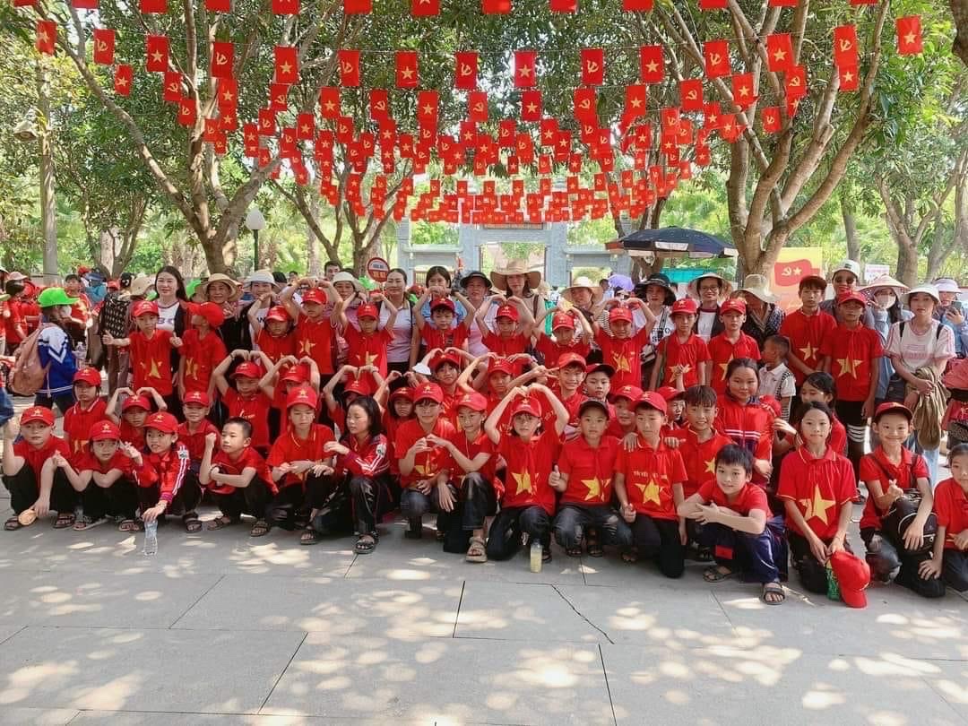 Ảnh Chung quê Nội Bác