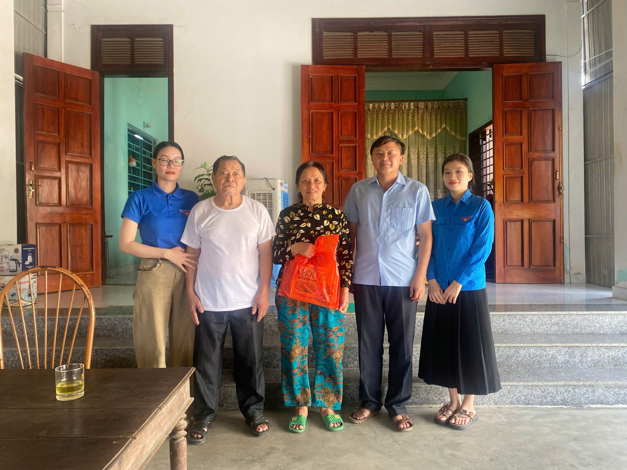 BỐ CÔ MẬN