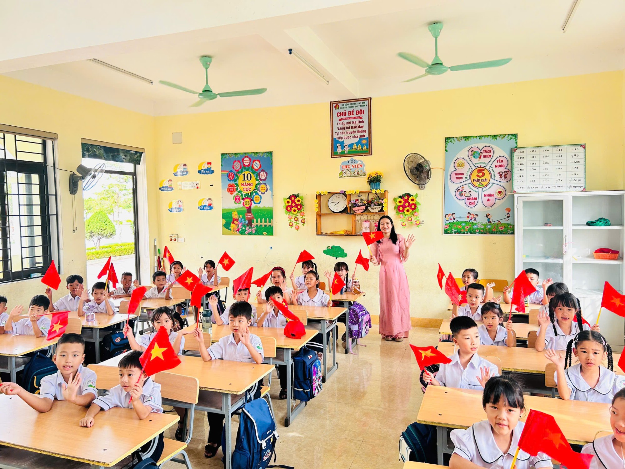 CÔ PHƯƠNG 4